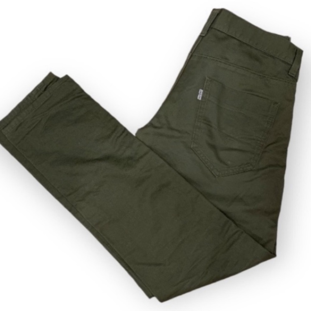 LEVI’S 100% Cotton Chinos - Size 28
